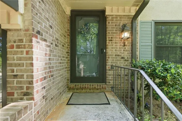 $319,000 | 3 Arpege Way Northwest, Atlanta, GA 30327