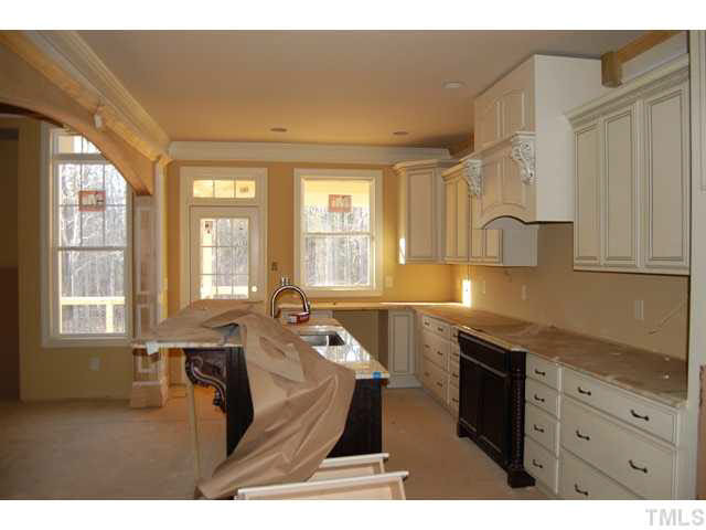 5521 Brook Edge Drive Raleigh, NC 27613 - Photo 7 of 24 Kitchen