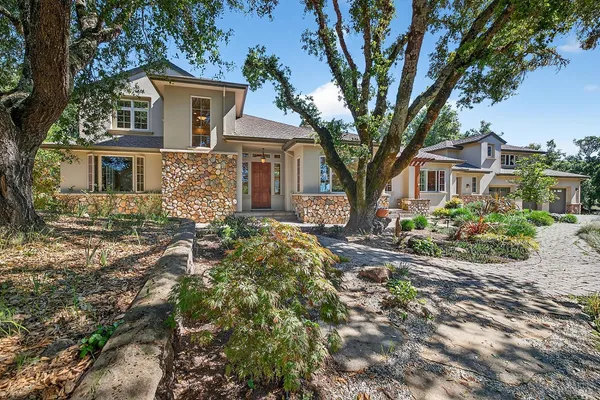 $3,379,000 | 8373 Singing Hills Trail, Healdsburg, CA 95448
