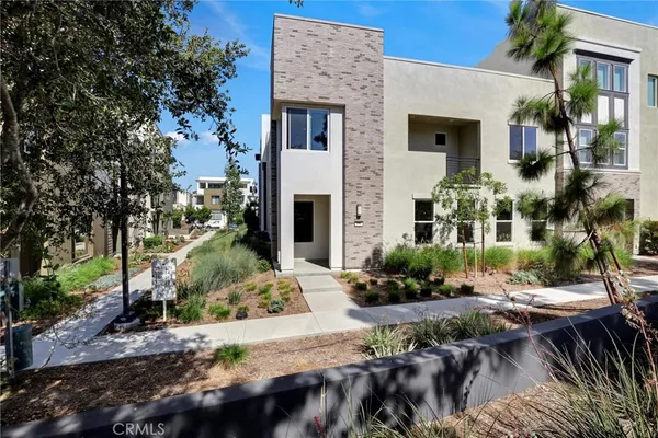 $1,280,000 | 176 Novel, Irvine, CA 92618