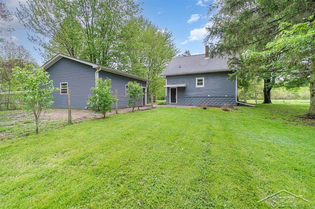 1784 South Badour Road Midland, MI 48640 - Photo 29 of 33