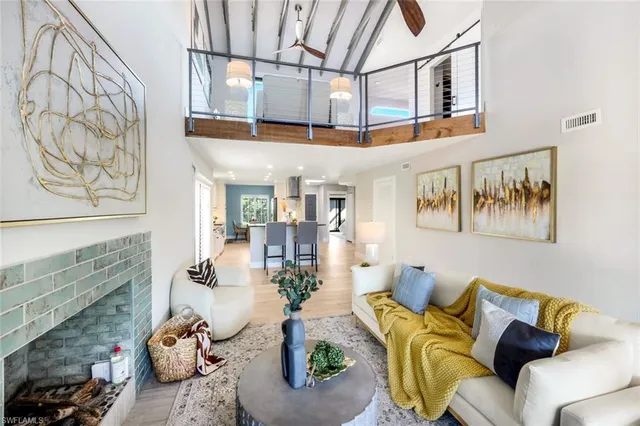 $639,555 | 15455 Royal Fern Lane North, Unit 22B, Naples, FL 34110