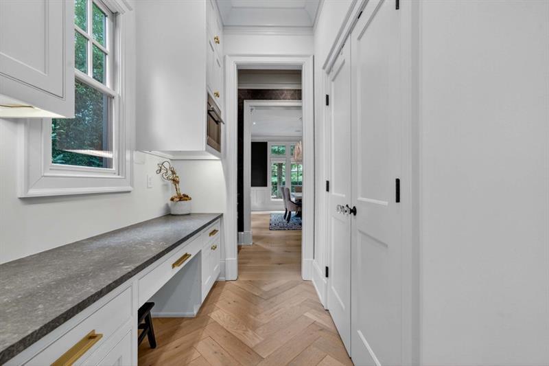 3303 Habersham Road Northwest Atlanta, GA 30305 - Photo 11 of 63