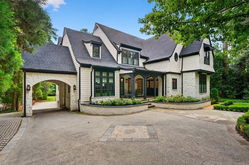 3303 Habersham Road Northwest Atlanta, GA 30305 - Photo 2 of 63