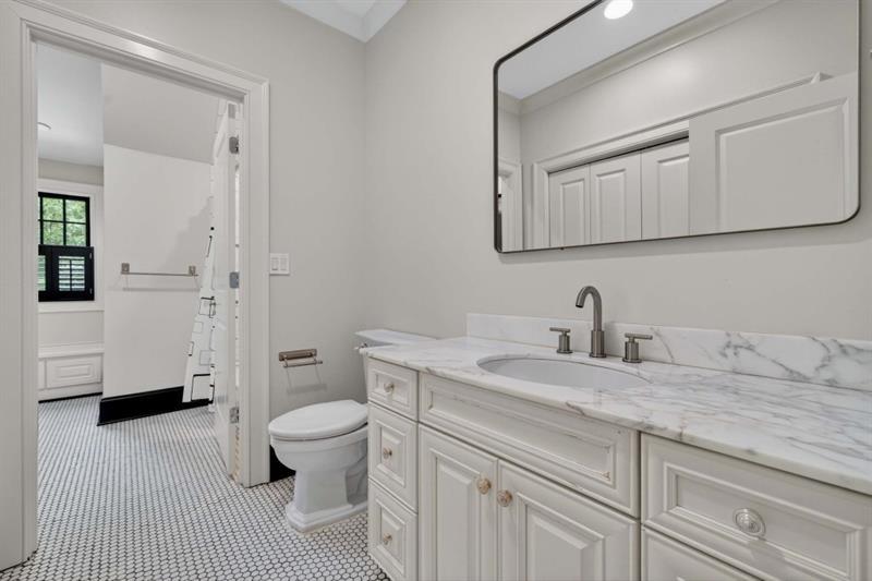 3303 Habersham Road Northwest Atlanta, GA 30305 - Photo 41 of 63