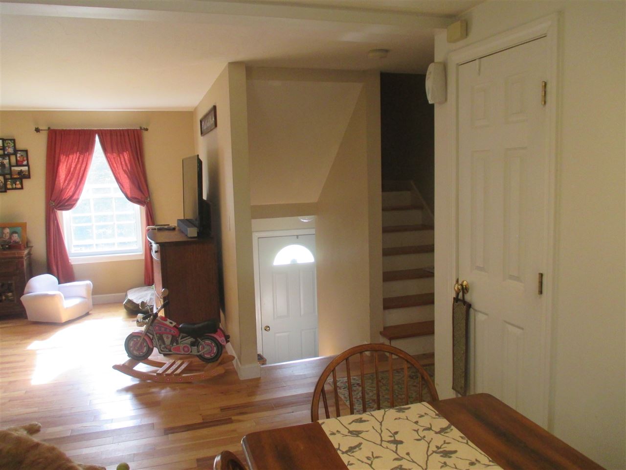 24 Nottingham Road Canterbury, NH 03224 - Photo 5 of 38