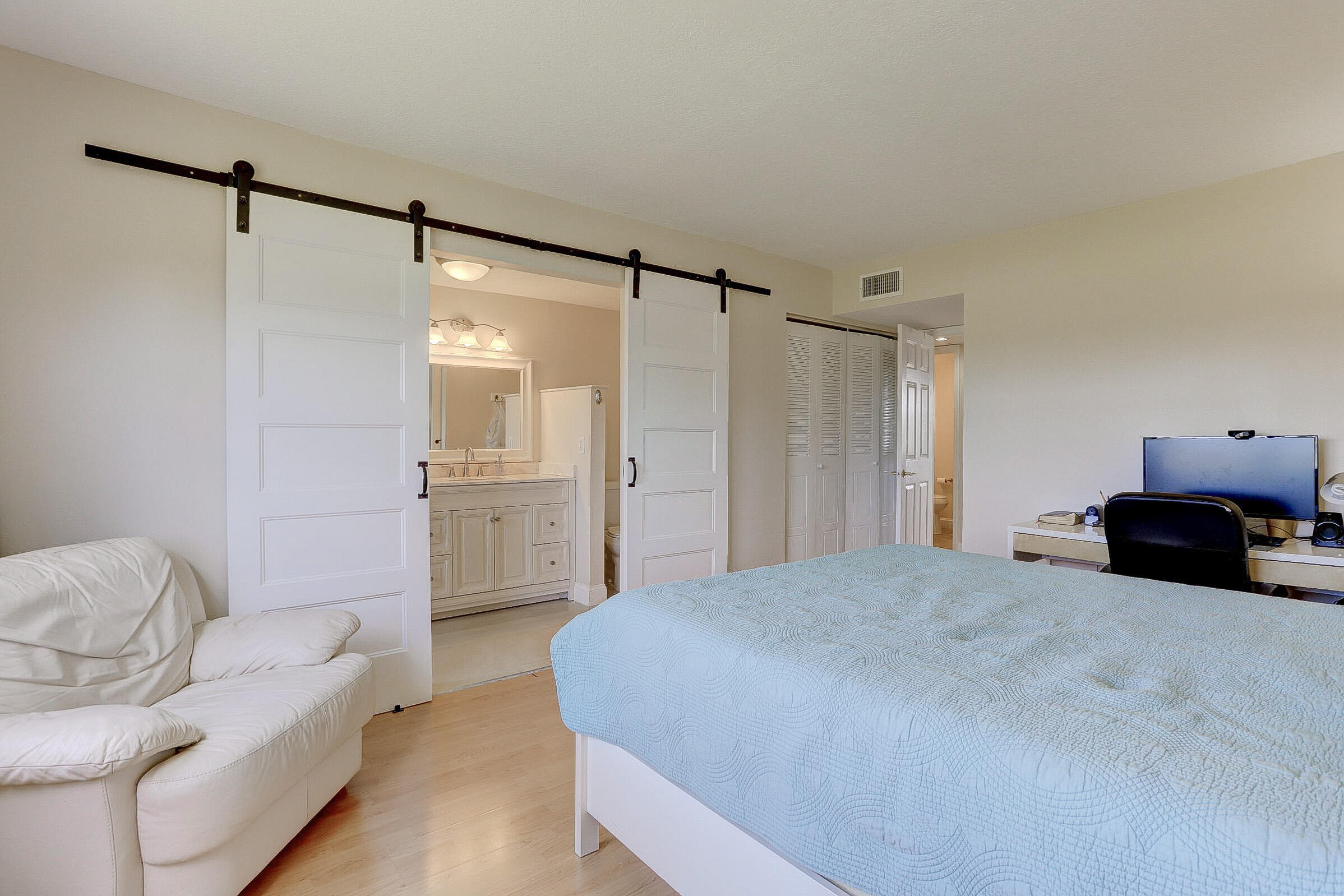 9370 Southwest 8th Street, Unit 405 Boca Raton, FL 33428 - Photo 25 of 35 30_img_5190_1_2_3_4