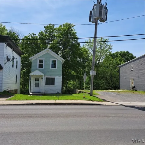 $94,900 | 7310 East Main Street, Westmoreland, NY 13490