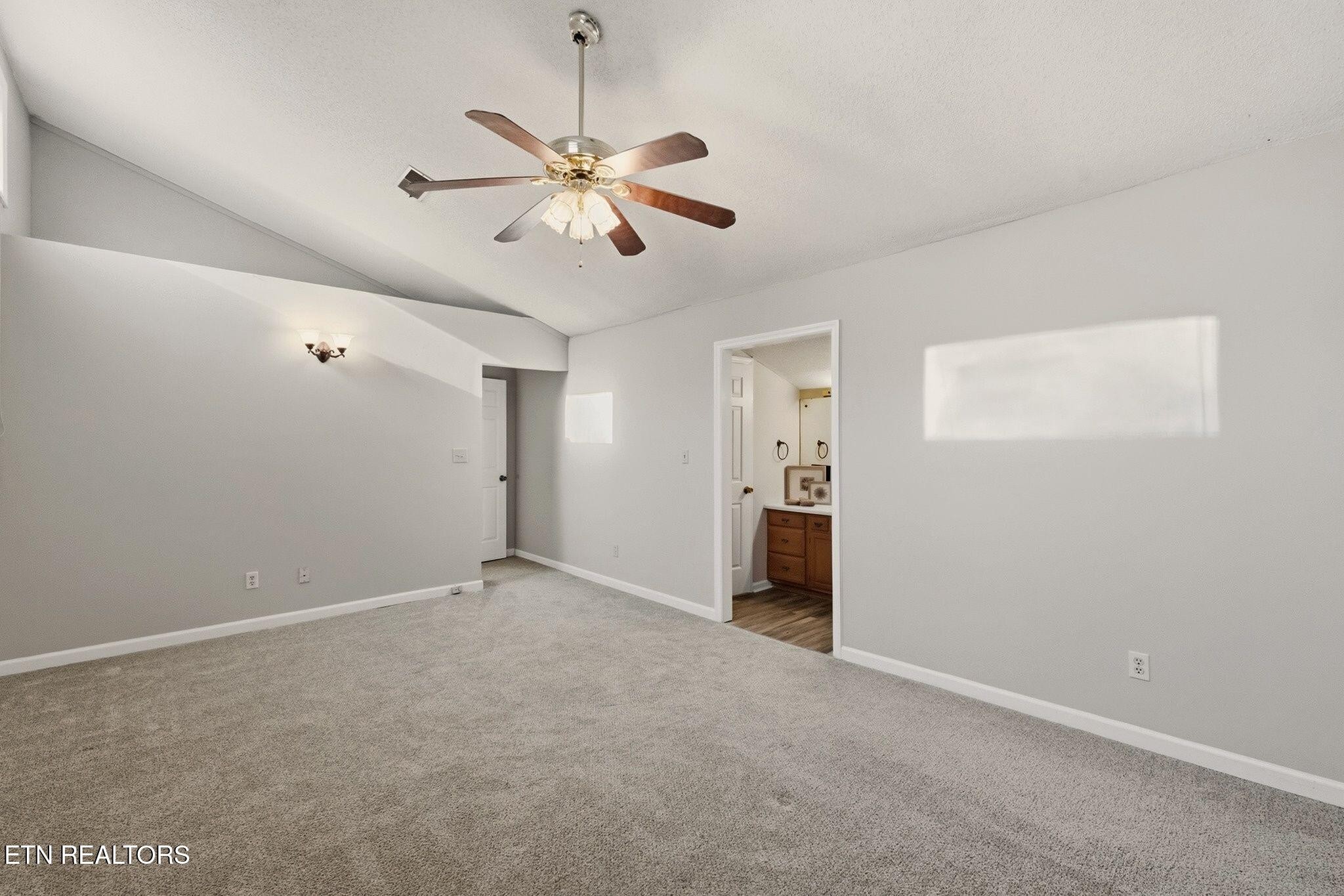 153 Hendrix Drive Oak Ridge, TN 37830 - Photo 23 of 30 Gallery Image 23