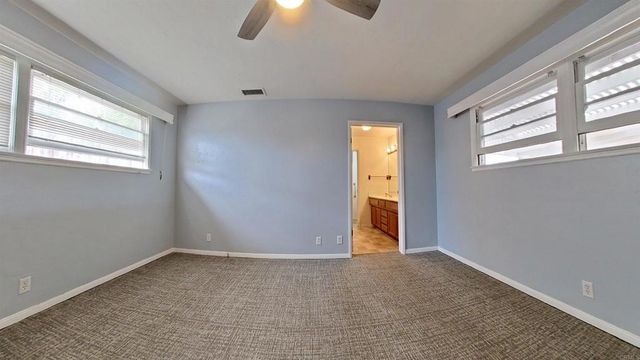 $1,900,000 | 2862 Highland Drive, Carlsbad, CA 92008