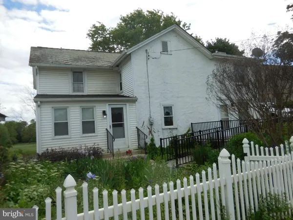 $323,000 | 1146 Georgetown Road, Christiana, PA 17509