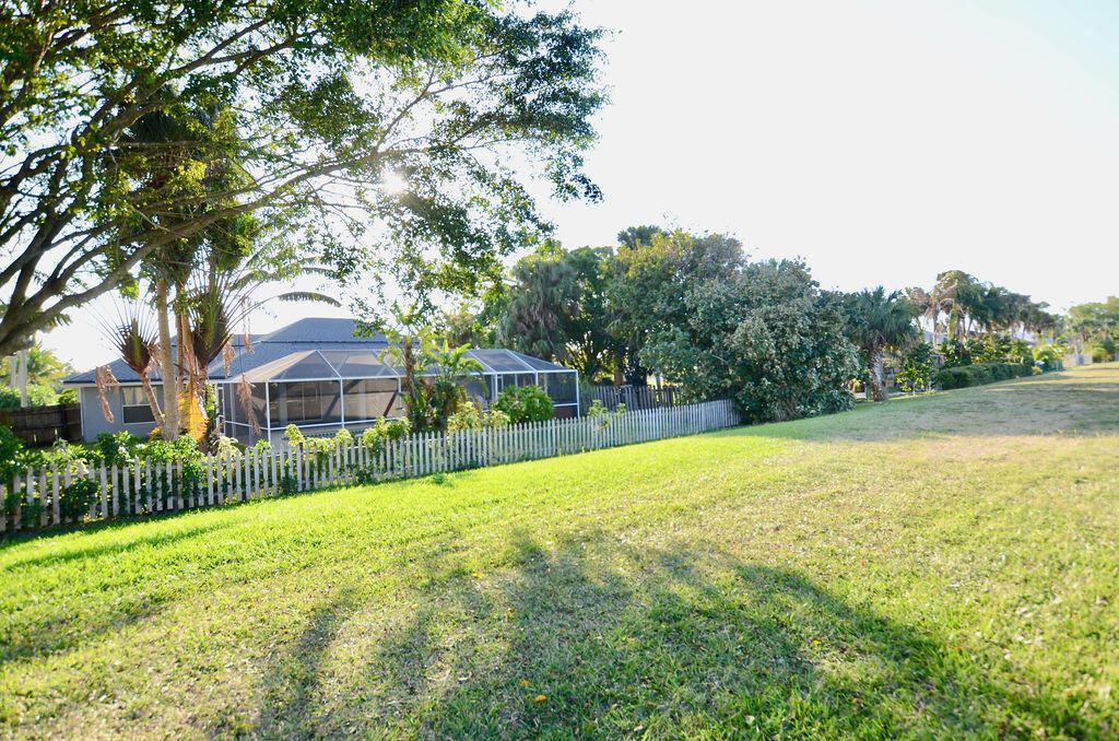 2237 Southwest Salmon Road Port St. Lucie, FL 34953 - Photo 37 of 45 DSC_1439