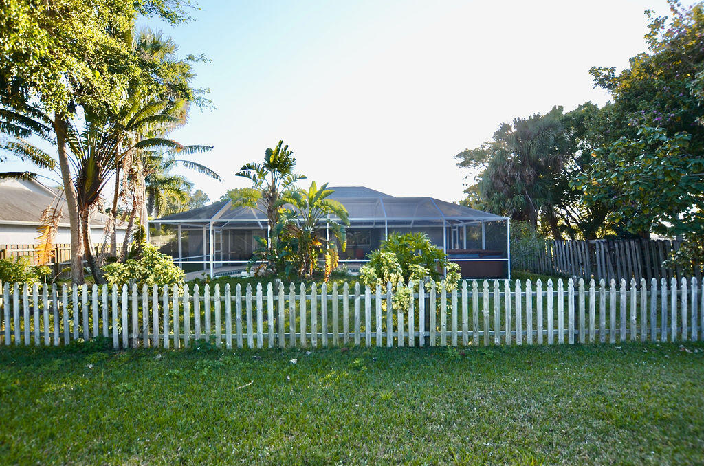 2237 Southwest Salmon Road Port St. Lucie, FL 34953 - Photo 38 of 45 DSC_1449