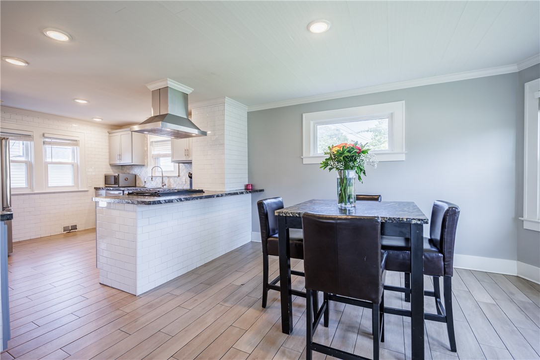 179 Woodcrest Road Greece, NY 14616 - Photo 11 of 27 Dining