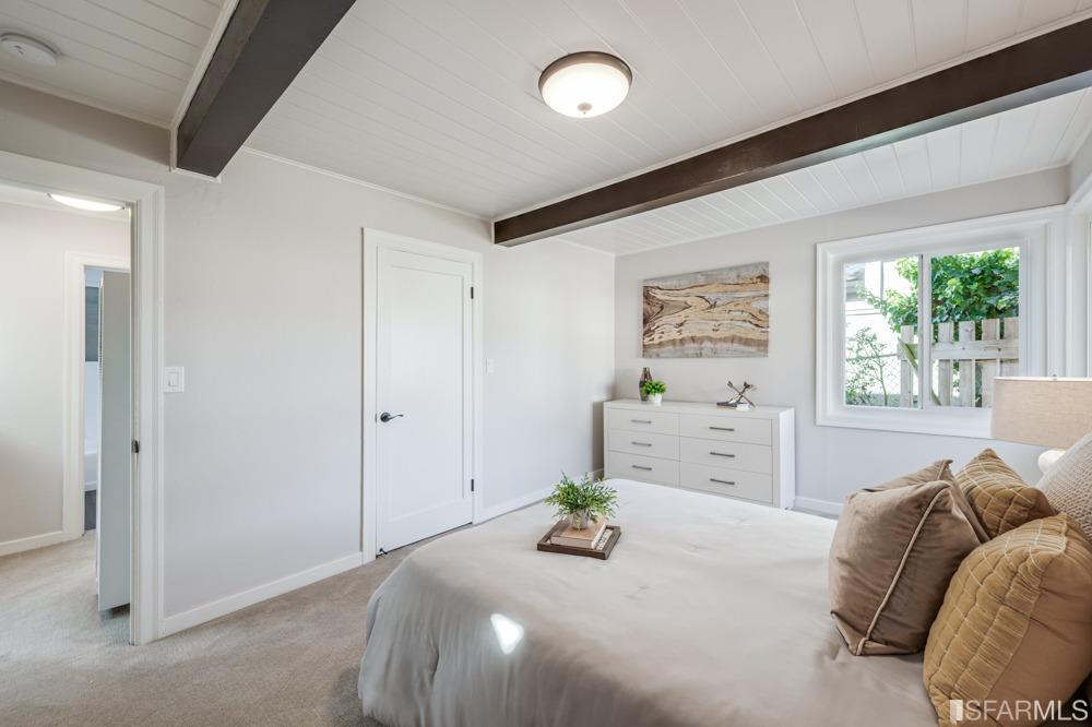 290 Clifton Road Pacifica, CA 94044 - Photo 11 of 60