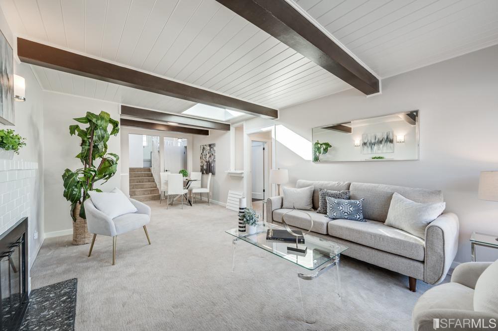 290 Clifton Road Pacifica, CA 94044 - Photo 4 of 60