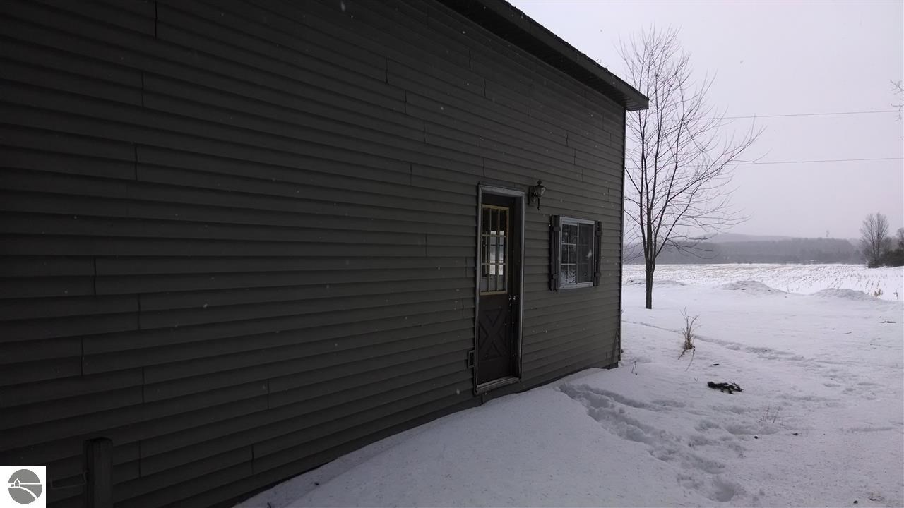 4045 North Seeley Road Manton, MI 49663 - Photo 4 of 22 1781702-3.JPG