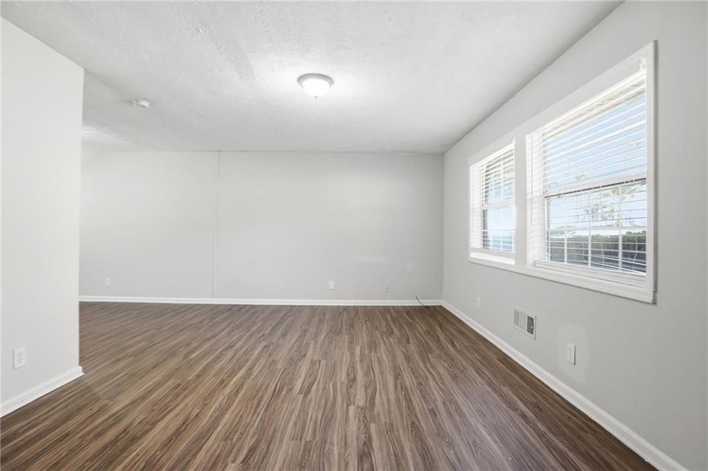 482 Palm Street Canton, GA 30115 - Photo 7 of 25