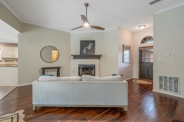 $289,900 | 11951 Acadia Drive, Tyler, TX 75703