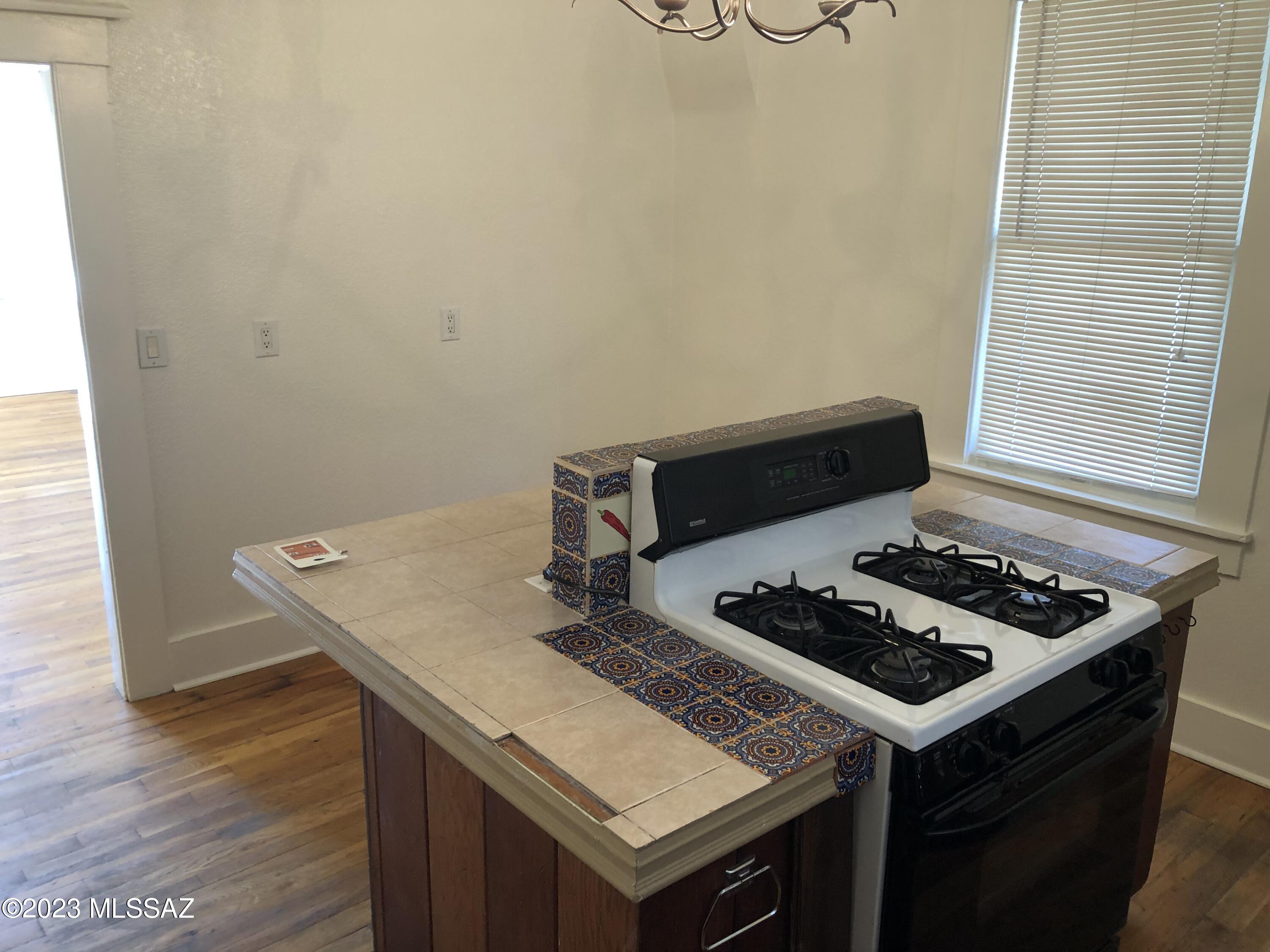 203 East 2nd Street Tucson, AZ 85705 - Photo 10 of 41