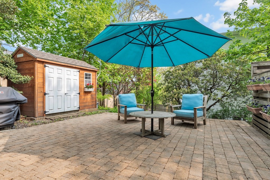 5 Grandview Road Arlington, MA 02476 - Photo 6 of 42 Gallery Image 6