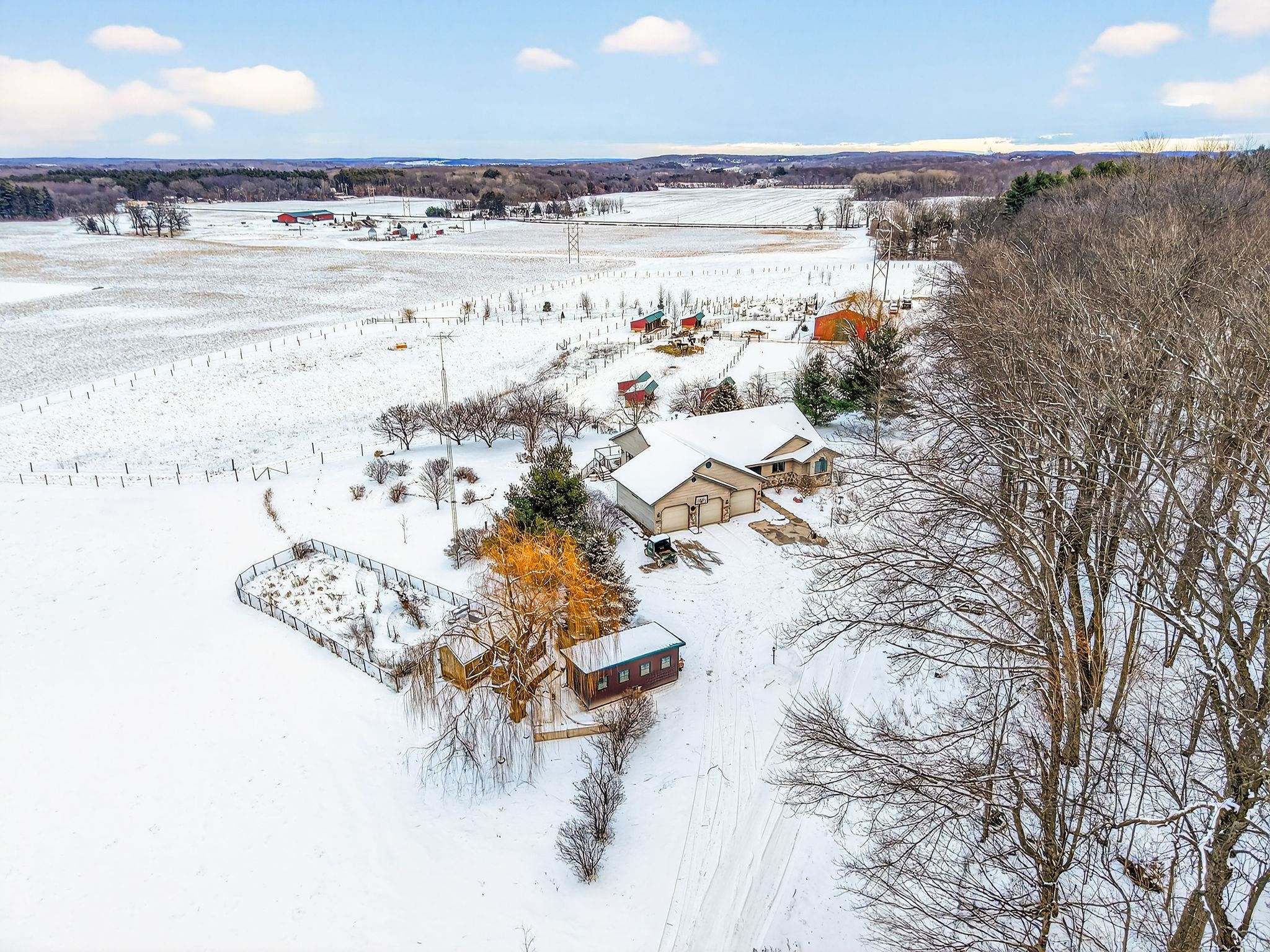 S4168 Crawford Street Baraboo, WI 53913 - Photo 54 of 70