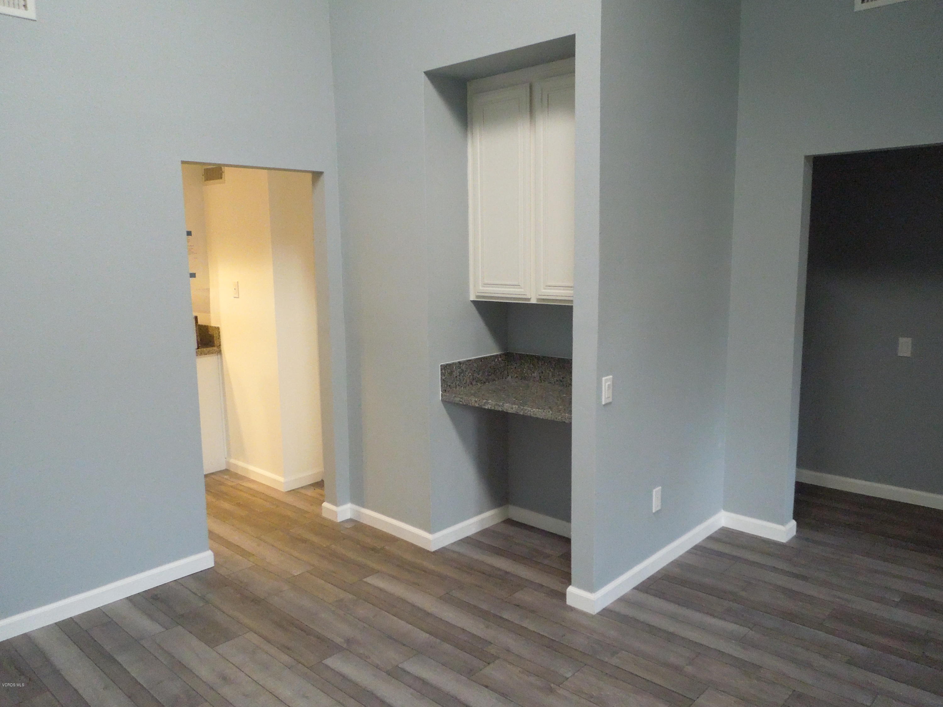 20213 Village 20 Camarillo, CA 93012 - Photo 3 of 35 DSCN8039