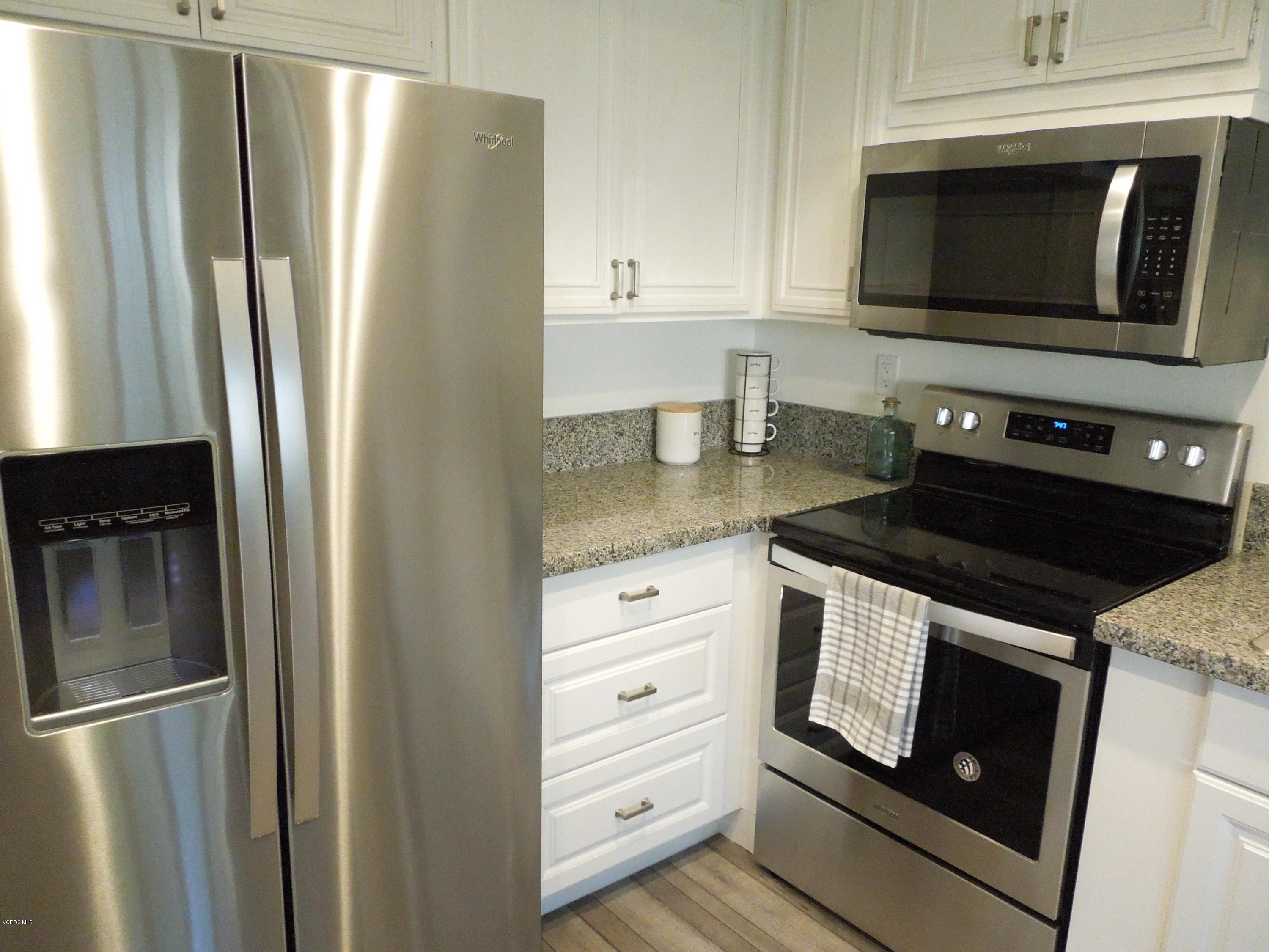 20213 Village 20 Camarillo, CA 93012 - Photo 24 of 35 DSCN8393