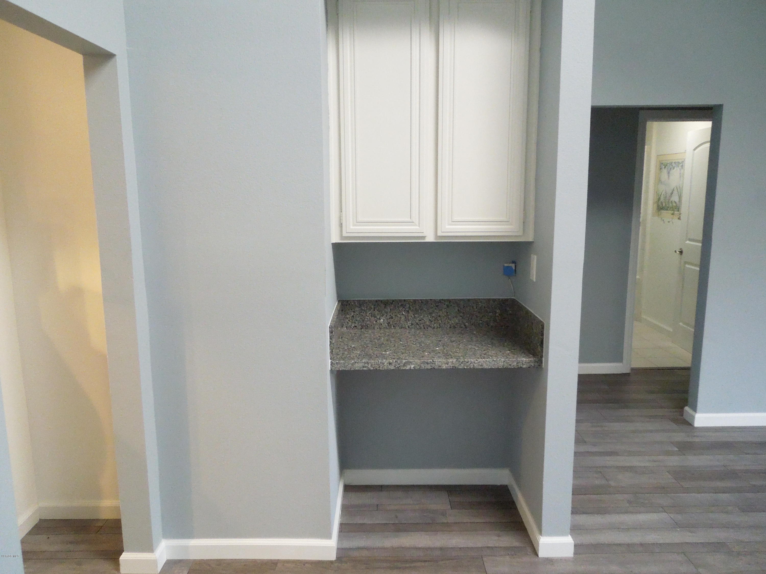 20213 Village 20 Camarillo, CA 93012 - Photo 4 of 35 DSCN8040