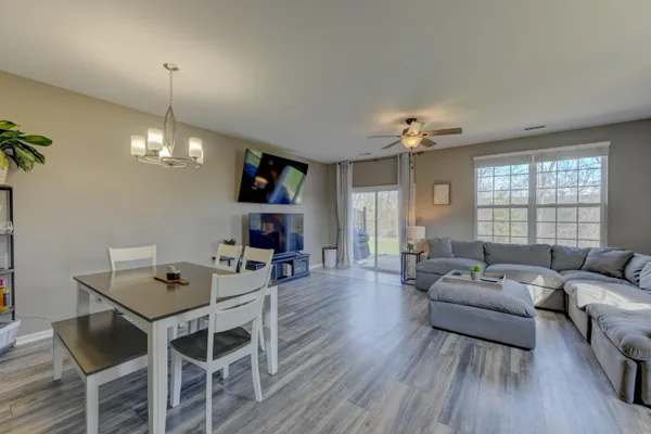 $255,000 | 1743 Springtime Court, Dyer, IN 46311