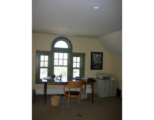 446 Main Street Waltham, MA 02452 - Photo 21 of 22