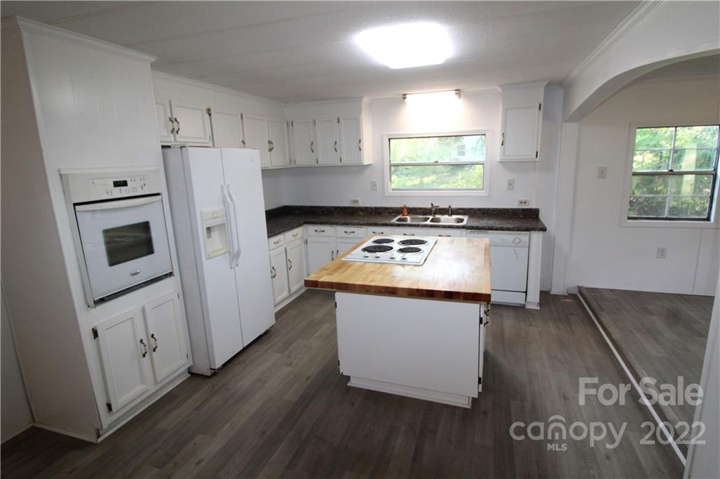 301 Walnut Street Clover, SC 29710 - Photo 5 of 16 Gallery Image 5