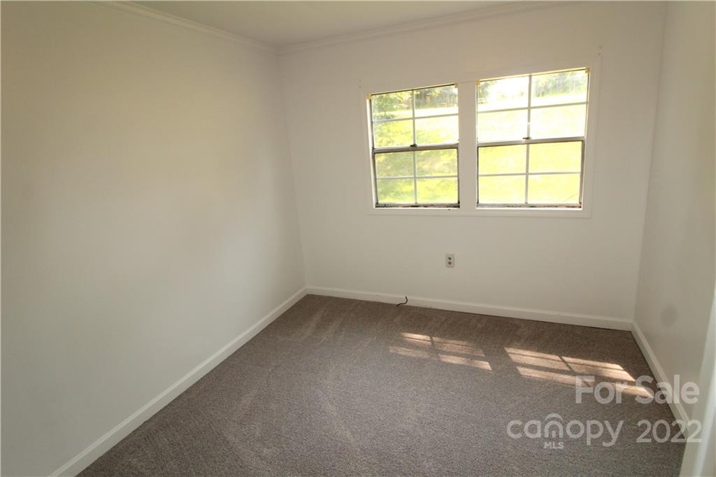 301 Walnut Street Clover, SC 29710 - Photo 9 of 16 Gallery Image 9