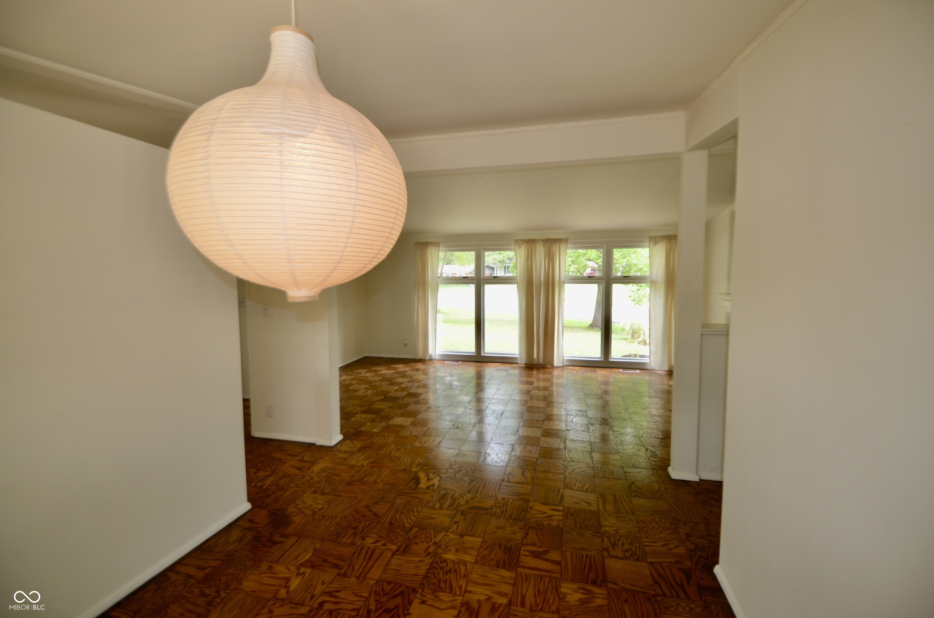 5811 Radnor Road Indianapolis, IN 46226 - Photo 10 of 45 Gallery Image 10