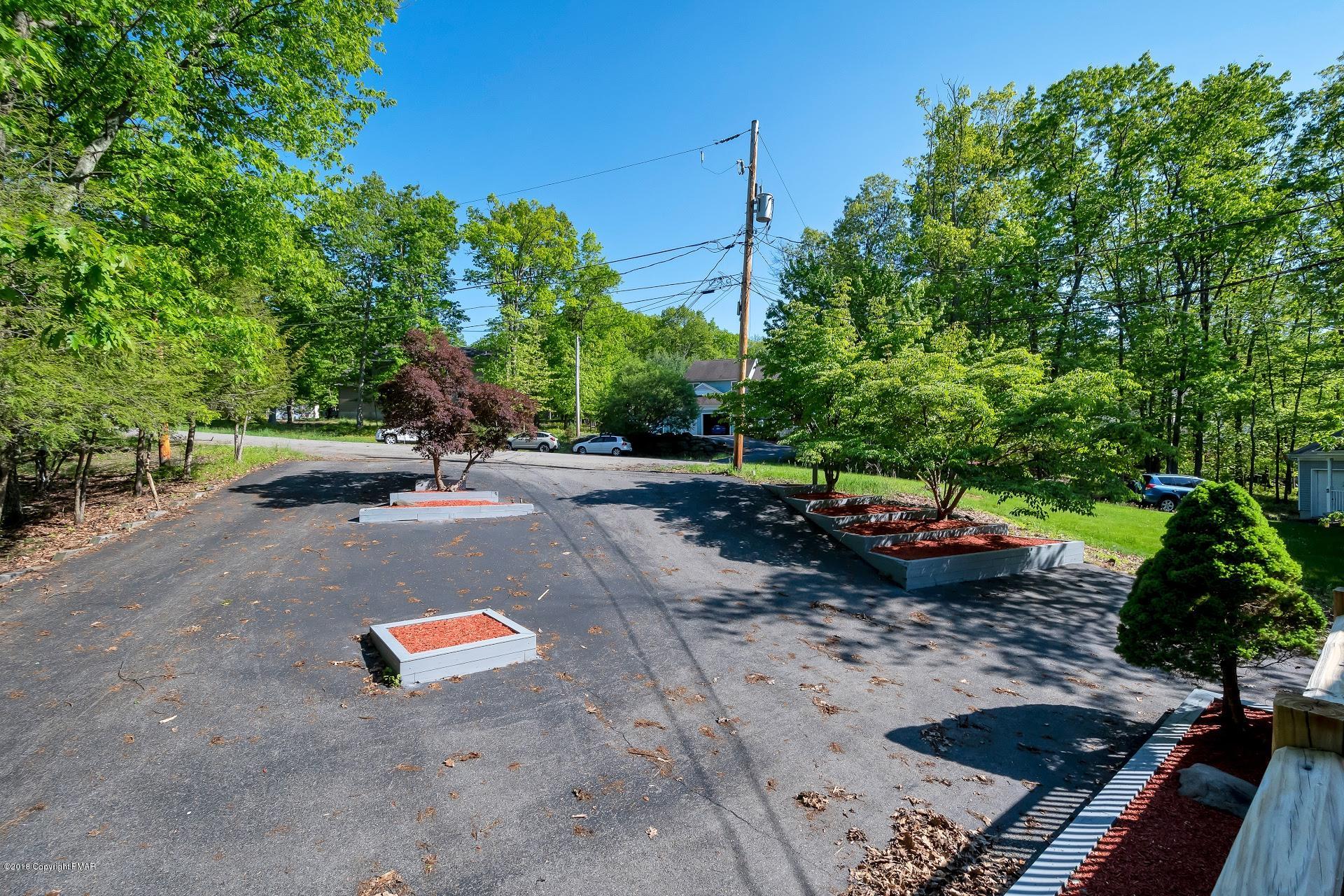 132 Carnforth Drive Bushkill, PA 18324 - Photo 43 of 43 35