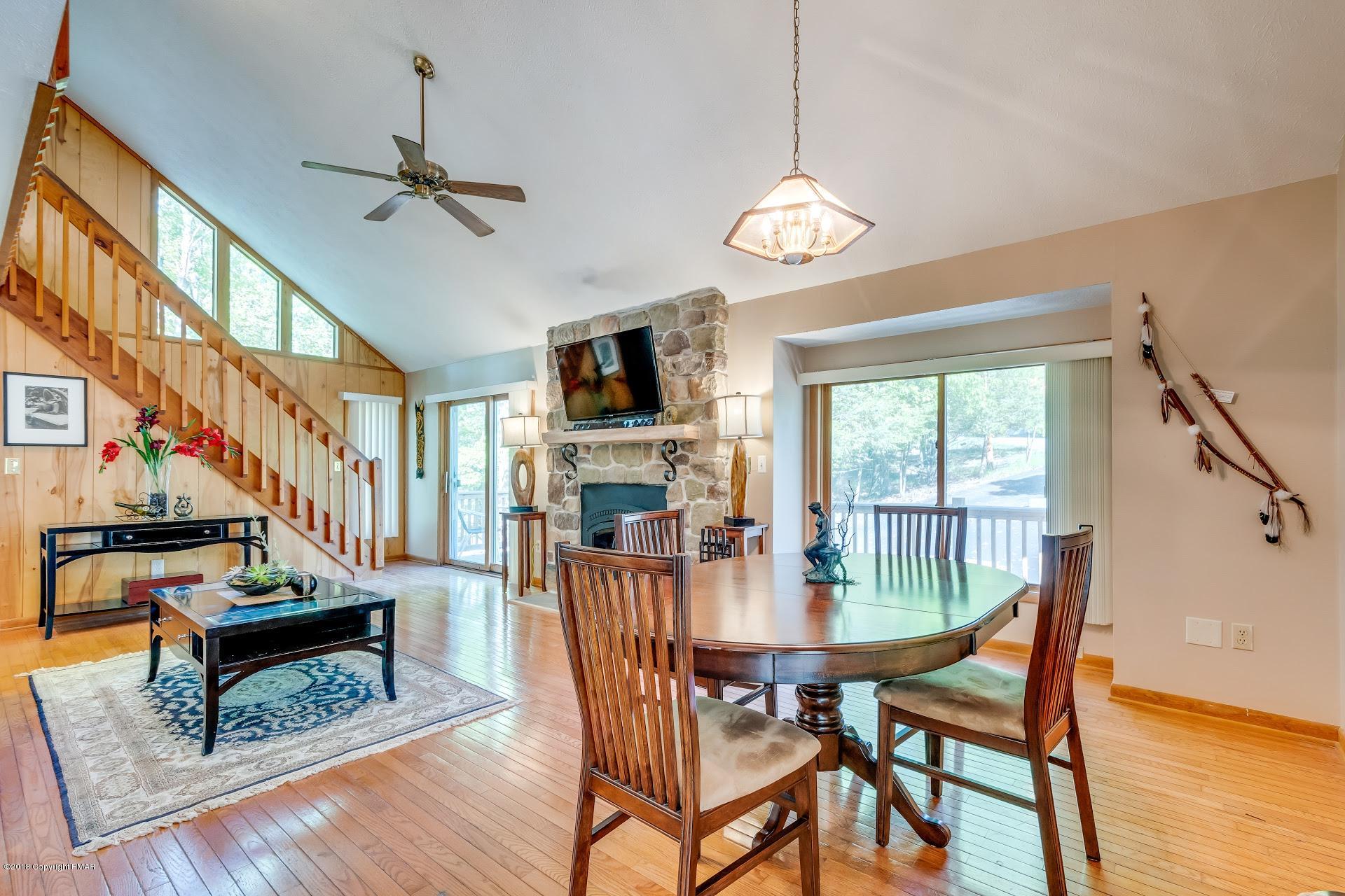 132 Carnforth Drive Bushkill, PA 18324 - Photo 8 of 43 9