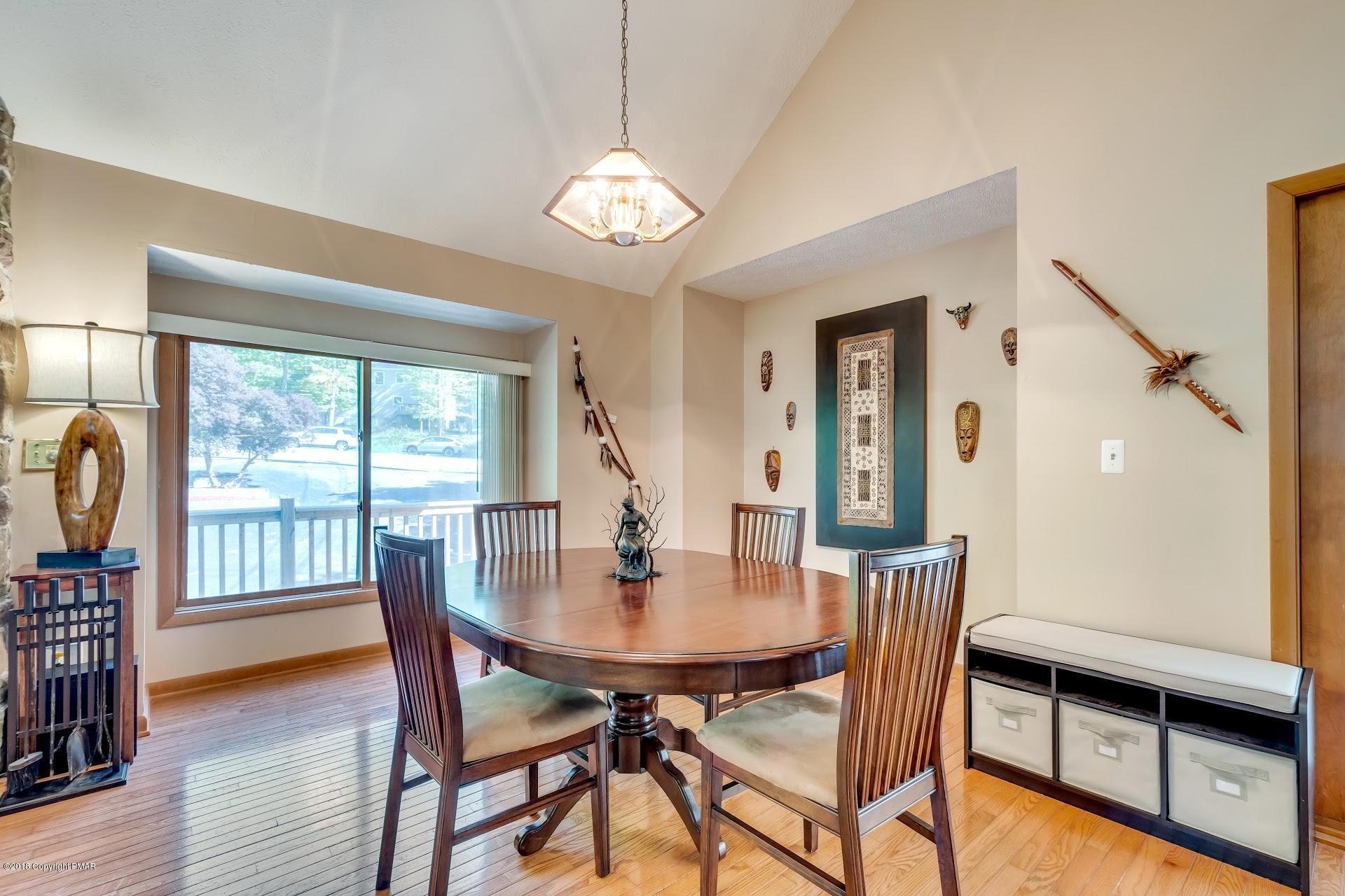 132 Carnforth Drive Bushkill, PA 18324 - Photo 9 of 43 10