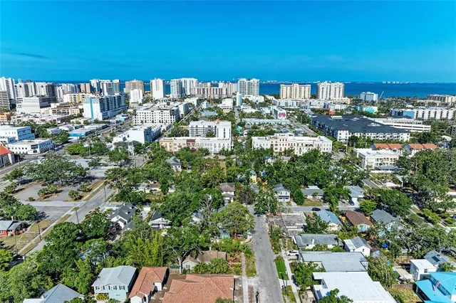 $739,000 | 432 Adelia Avenue, Sarasota, FL 34236
