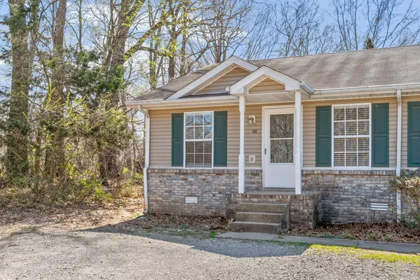 $900 | 1539 Hugh Hunter Road, Oak Grove, KY 42262