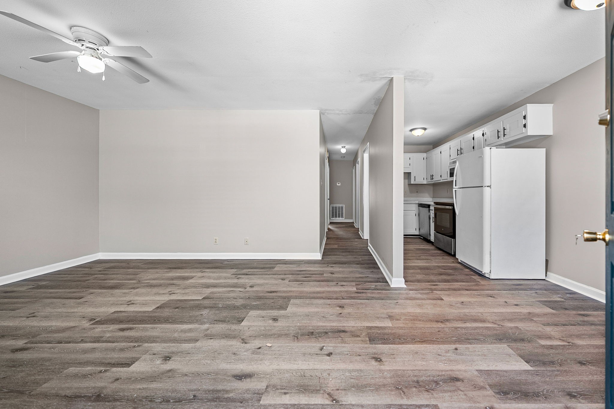 1539 Hugh Hunter Road Oak Grove, KY 42262 - Photo 3 of 22 a view of empty room with wooden floor