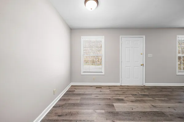 $900 | 1539 Hugh Hunter Road, Oak Grove, KY 42262