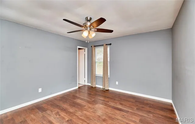 $314,900 | 27 Sunny Hill Boulevard, St. Peters, MO 63376