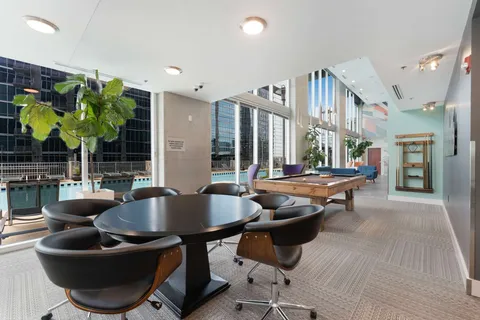 $875,000 | 301 Demonbreun Street, Unit 920, Nashville, TN 37201