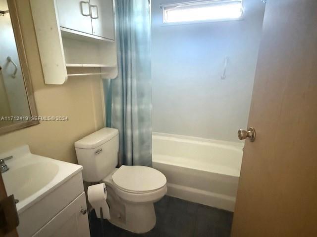 4510 Welcome Drive Sebring, FL 33870 - Photo 16 of 28 a white toilet sitting next to a bath tub