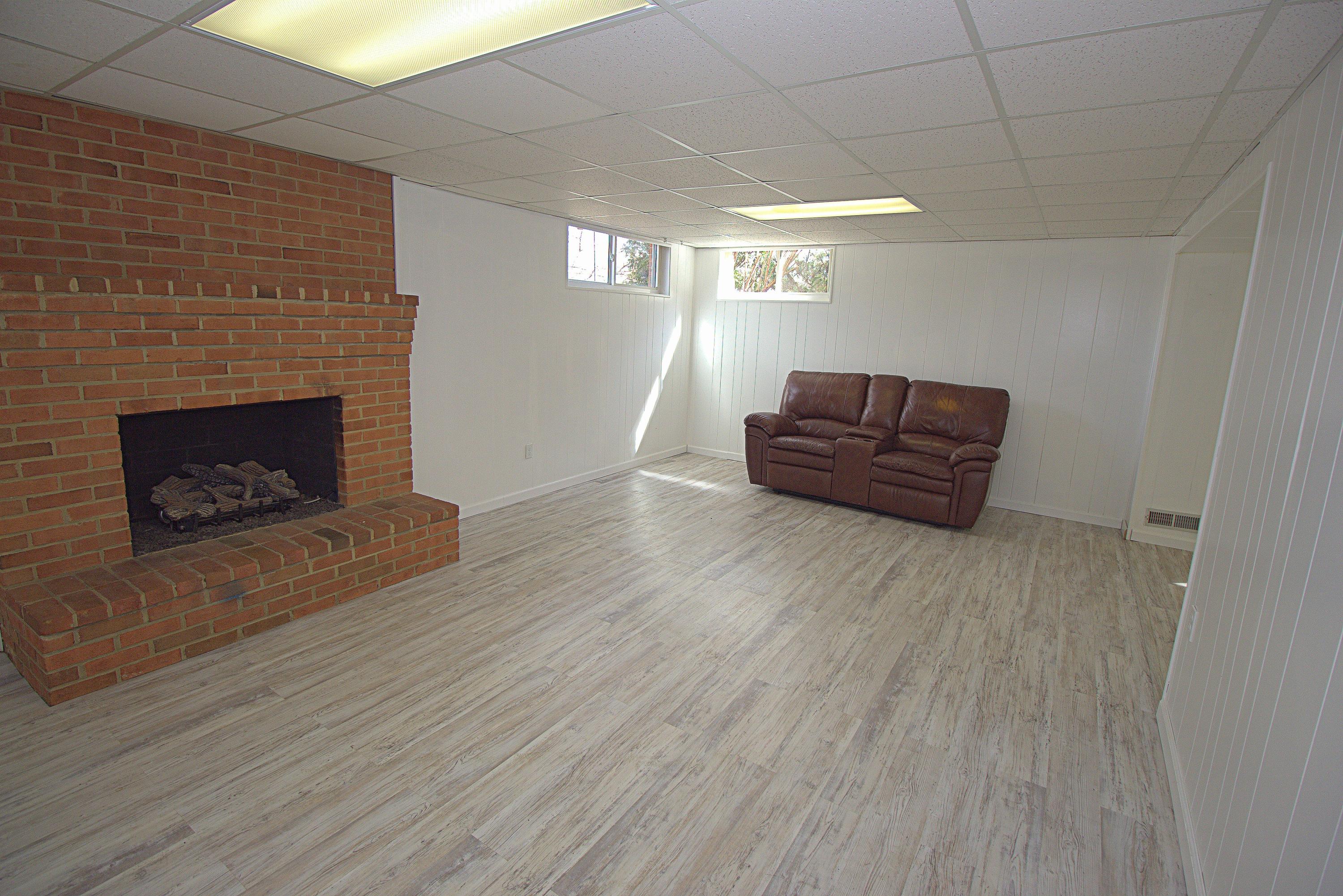 6103 Burnham Road Roanoke, VA 24018 - Photo 22 of 34 IMG_1151.CR2