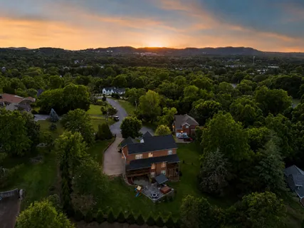 $1,249,000 | 8140 Cloverland Drive, Nashville, TN 37211
