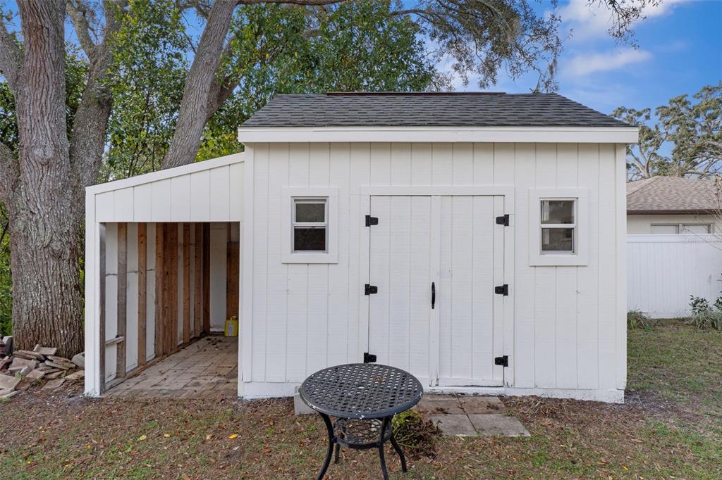 2214 Meadow Lark Road Spring Hill, FL 34608 - Photo 49 of 49 a front view of a house