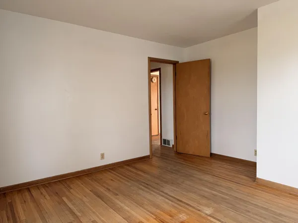 $134,000 | 1968 River Road, Windom, MN 56101