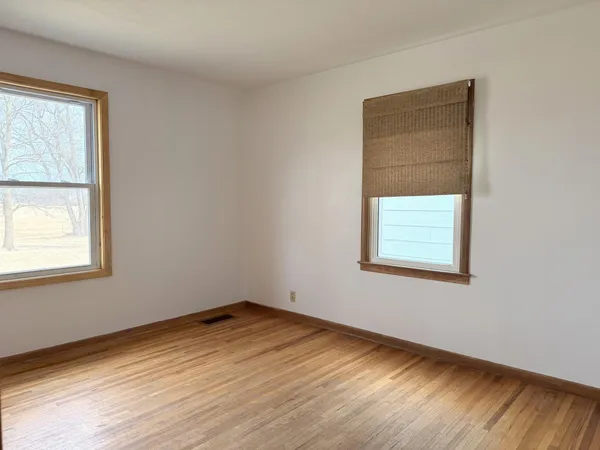 $134,000 | 1968 River Road, Windom, MN 56101