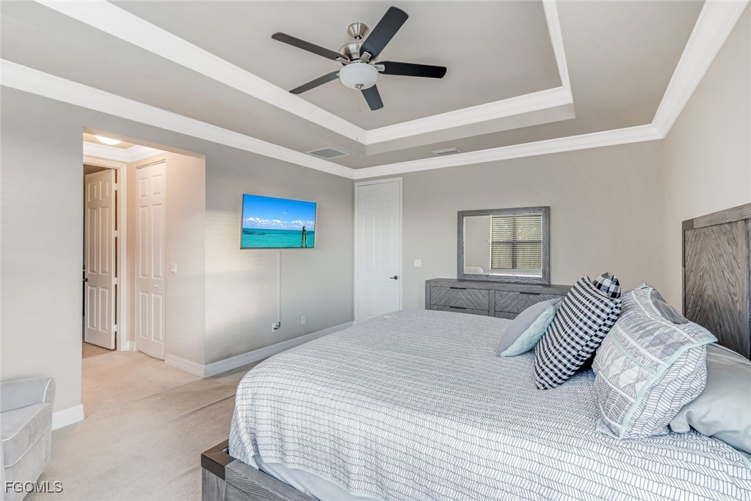 11732 Meadowrun Circle Fort Myers, FL 33913 - Photo 17 of 43